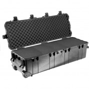 Pelican 1740 Transport Case With Foam (black)