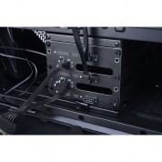 Lian Li Lan2-3x Hot-swappable Backplate