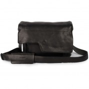 Compagnon Medium Messenger Gen Iii Camera Bag (black)