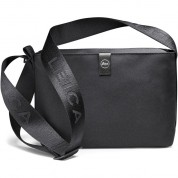 Leica Sofort Cross-body Bag (black, Medium)